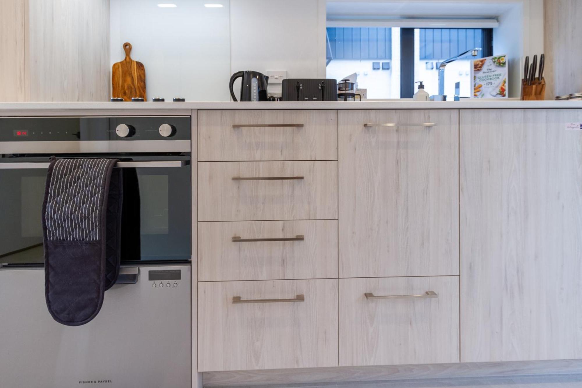 Single Level Studio, Cbd Escape: King Bed Christchurch Dış mekan fotoğraf